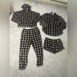PINK Victorias Secret 4 Piece Cozy Plaid Fleece Pajama Set - NWT - L
